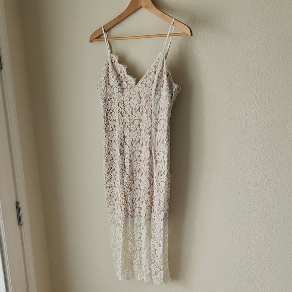 Bardot REVOLVE Sienna Lace Sheath Midi Dress in Cream with Cami Straps Sz M - Picture 4 of 16